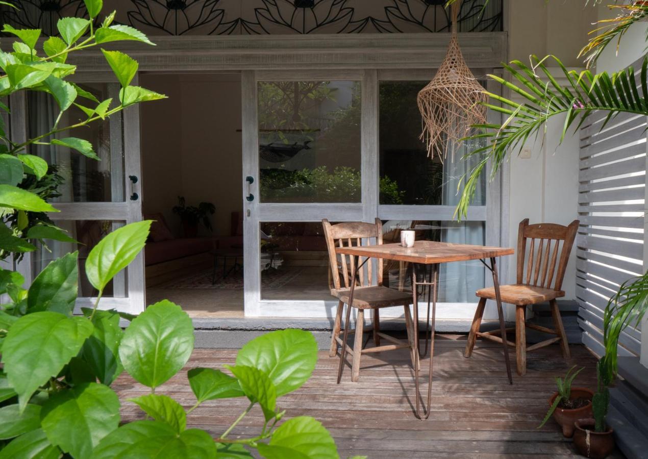 Hotel Kresna By The Sea By Kresna Hospitality Seminyak Exterior foto