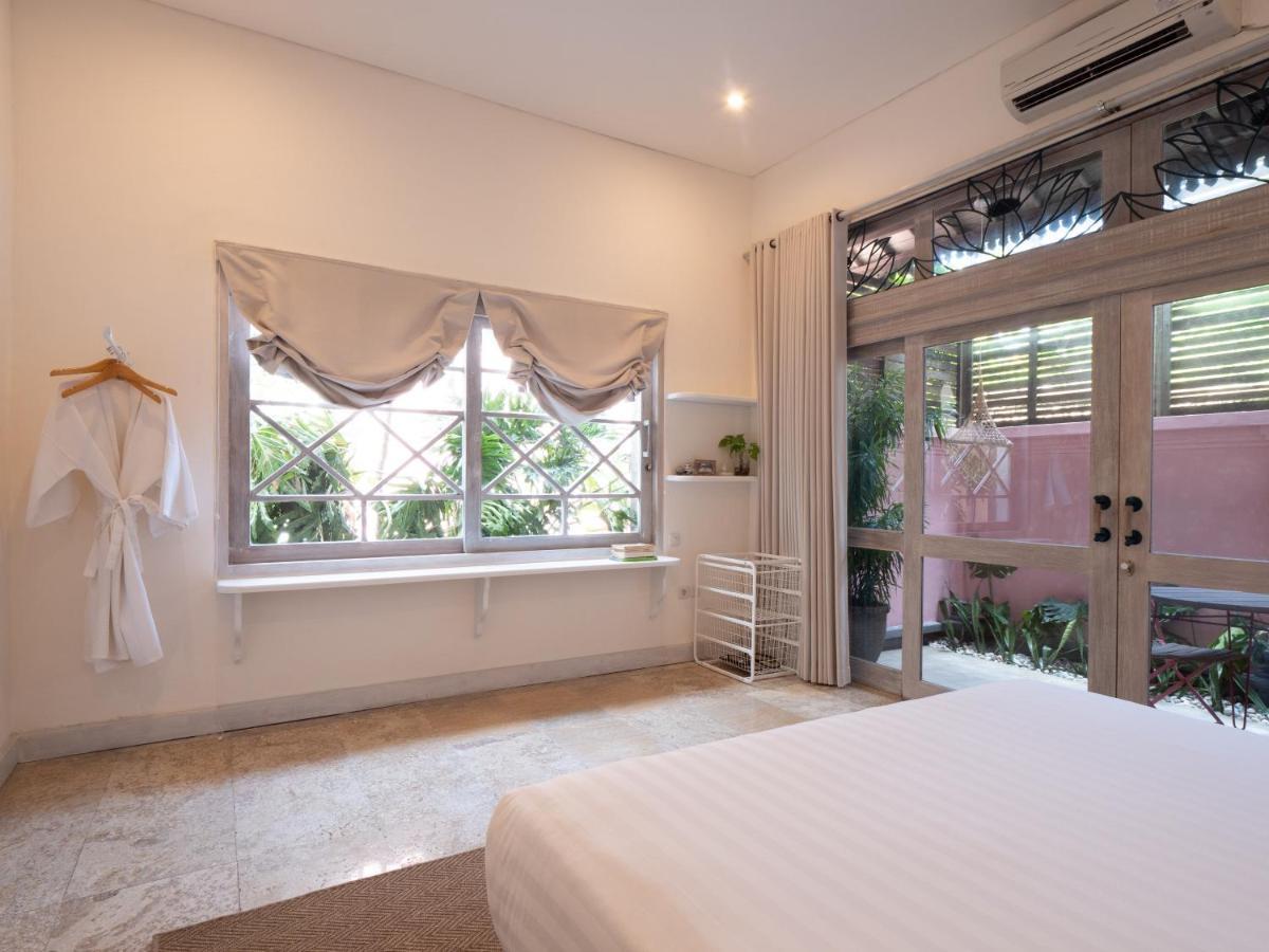Hotel Kresna By The Sea By Kresna Hospitality Seminyak Exterior foto