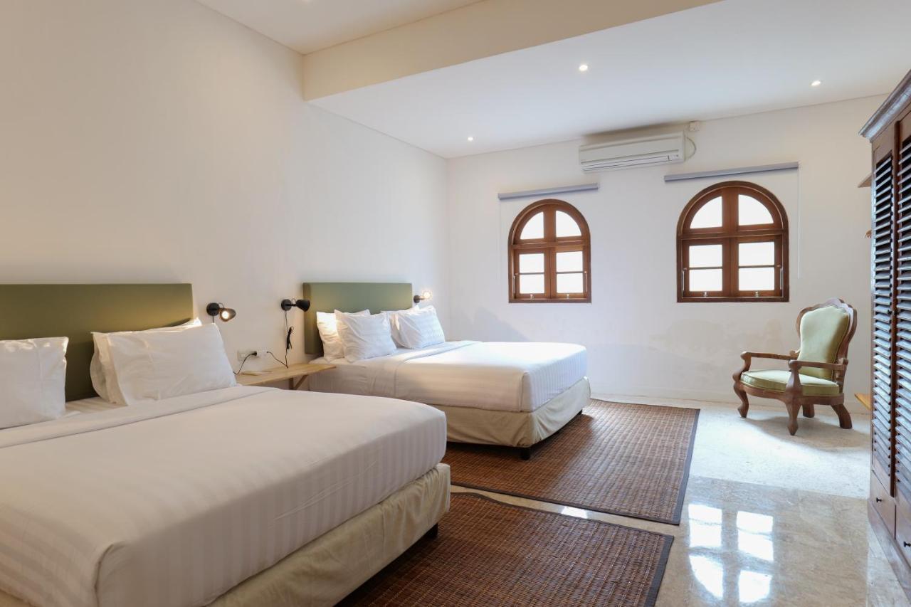 Hotel Kresna By The Sea By Kresna Hospitality Seminyak Exterior foto