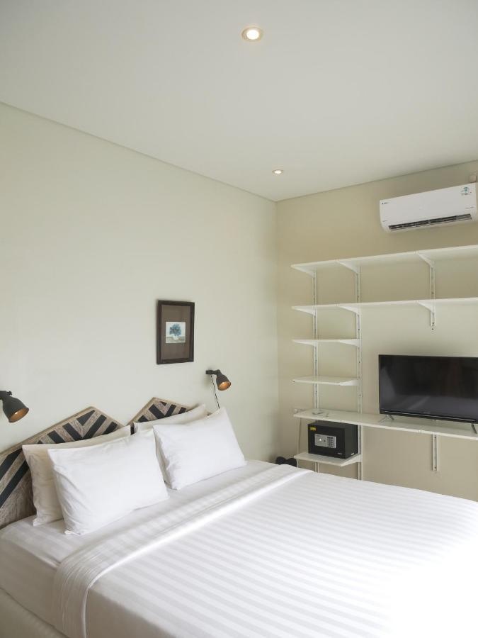 Hotel Kresna By The Sea By Kresna Hospitality Seminyak Exterior foto
