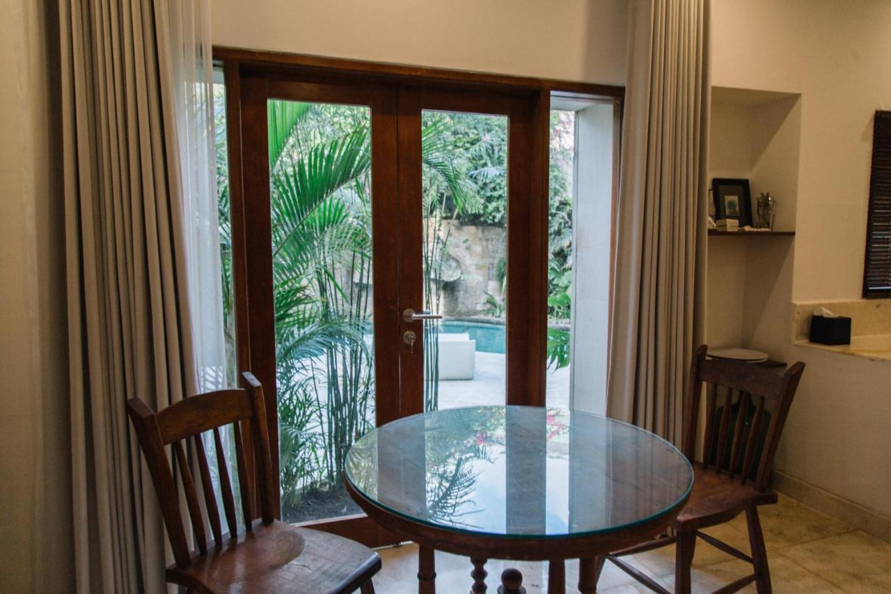 Hotel Kresna By The Sea By Kresna Hospitality Seminyak Exterior foto